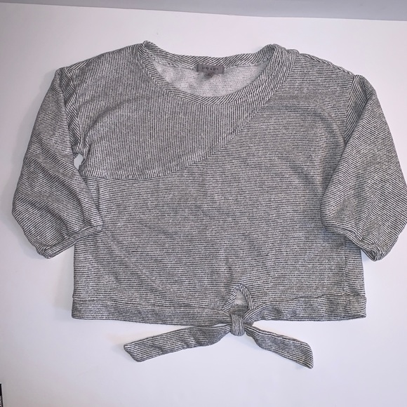 Grey & Gray Striped Cropped Sweatshirt w/Tie & 3/4 Sleeve Size: Large EUC - Picture 1 of 6